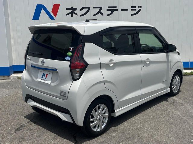日産 デイズ