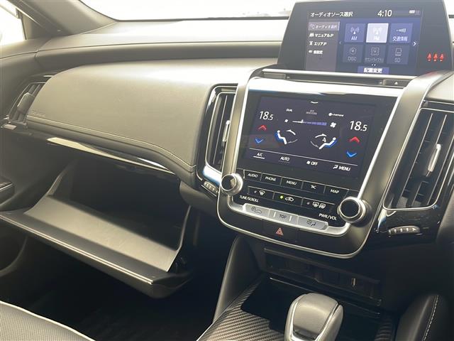 トヨタ クラウン