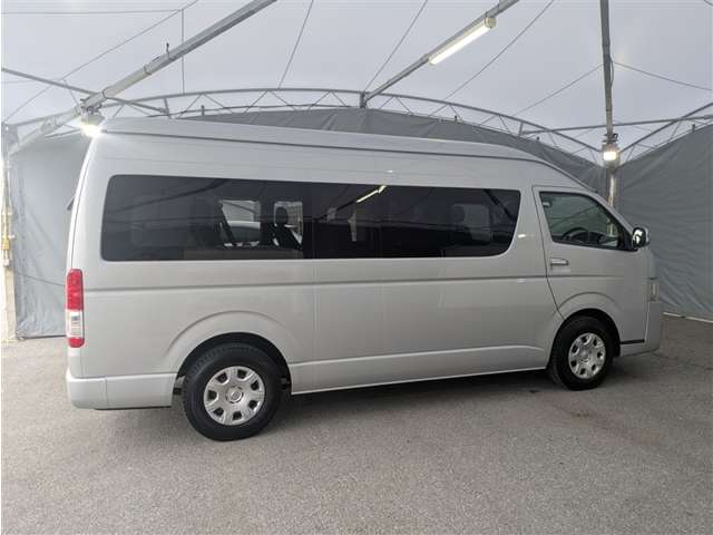 トヨタ ハイエース