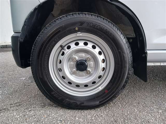 ダイハツ ハイゼットデッキバン
