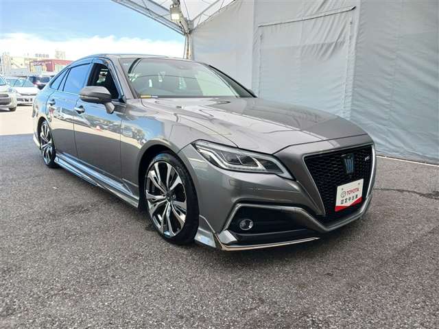 トヨタ クラウン