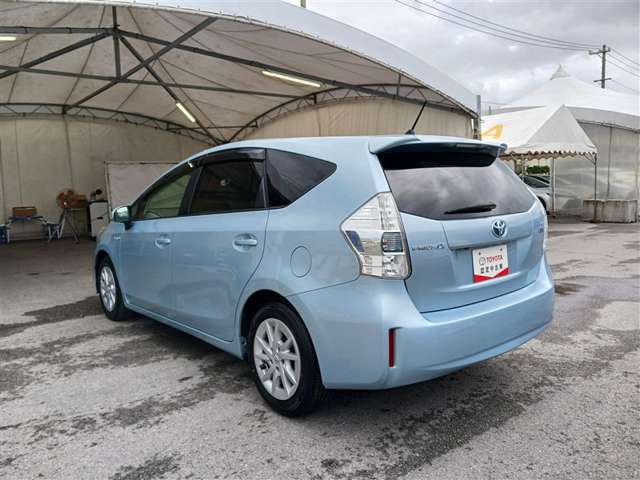 トヨタ プリウスα