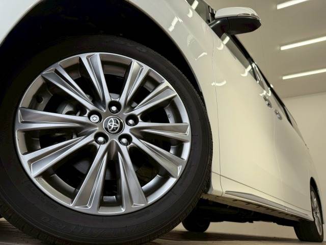 トヨタ ヴェルファイア