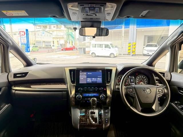 トヨタ ヴェルファイア