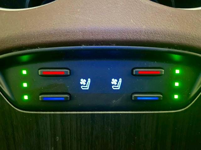 トヨタ ハリアー