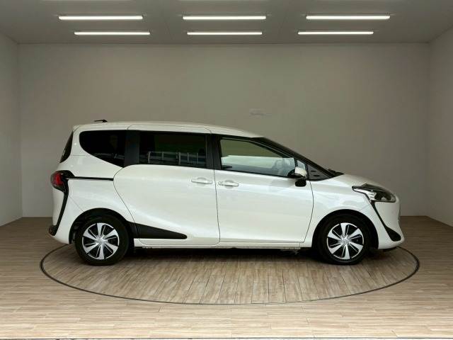 トヨタ シエンタ