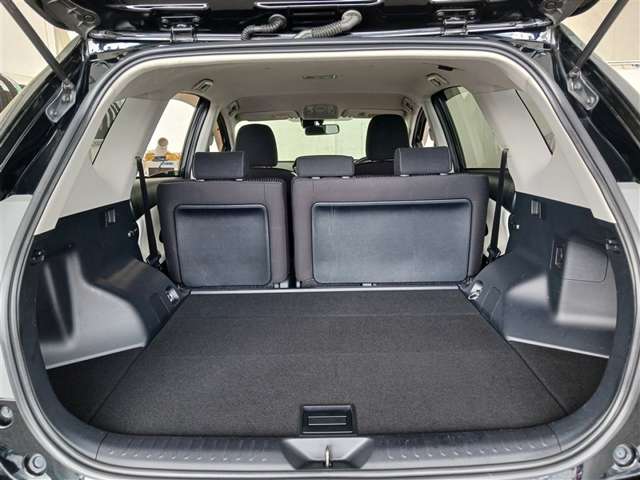 トヨタ プリウスα