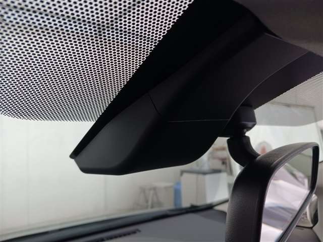 トヨタ プリウスα