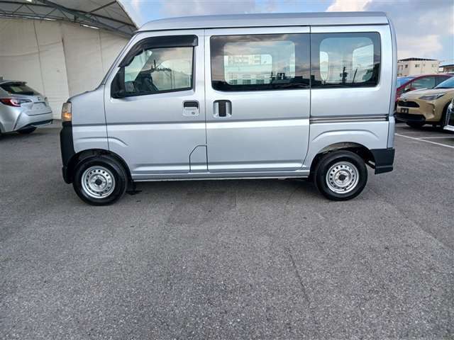 ダイハツ ハイゼットカーゴ