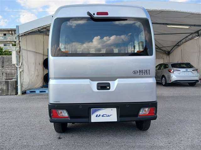 ダイハツ ハイゼットカーゴ