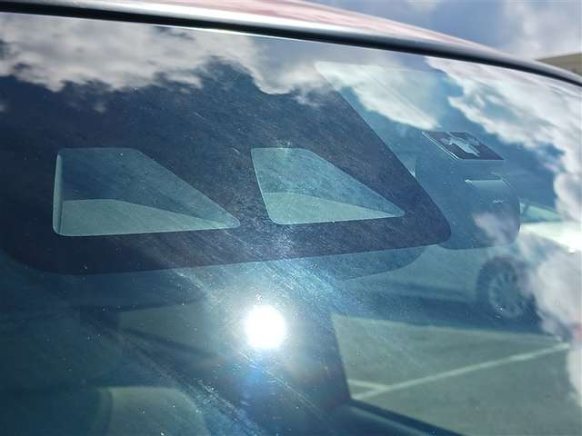 ダイハツ キャスト