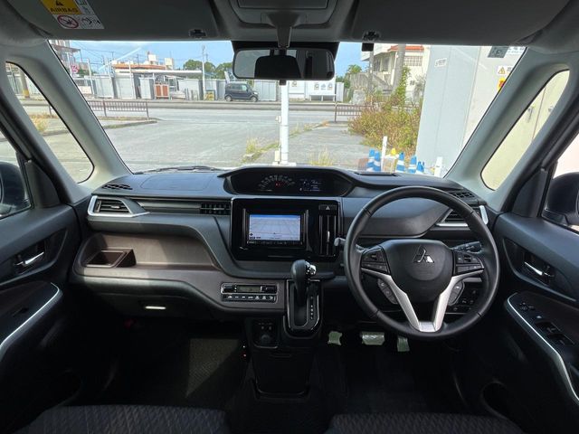 三菱 デリカD：2