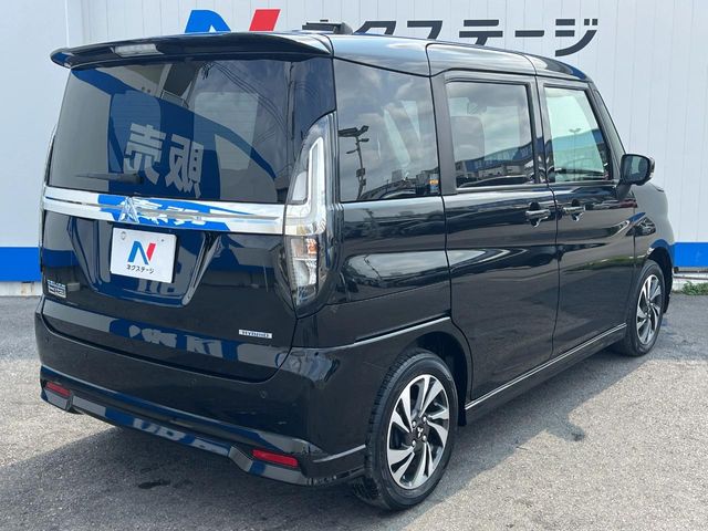 三菱 デリカD：2