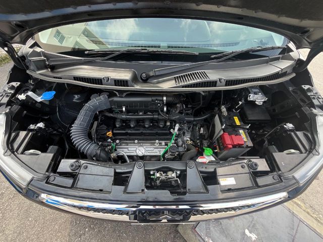 三菱 デリカD：2