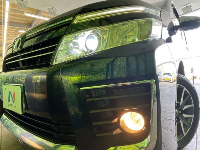 トヨタ ヴォクシー