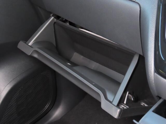 三菱 デリカミニ