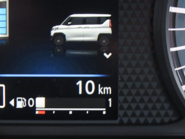 三菱 デリカミニ