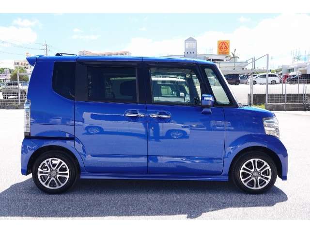 ホンダ N-BOX