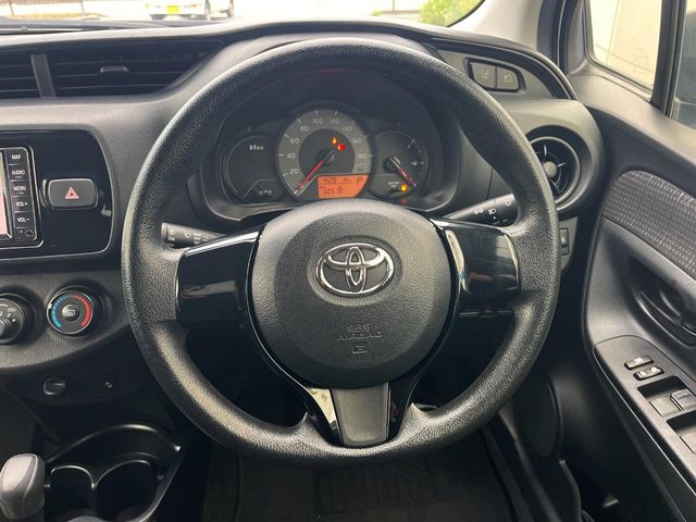 トヨタ ヴィッツ