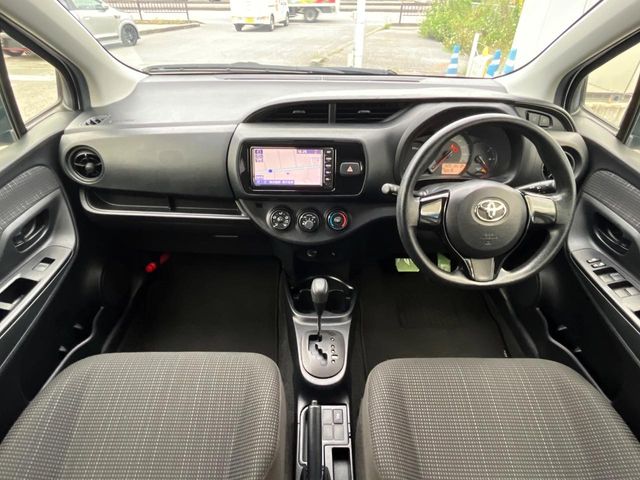 トヨタ ヴィッツ