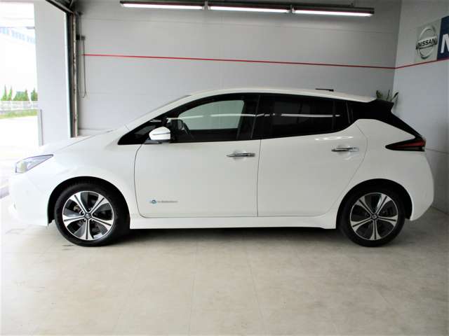 日産 リーフ