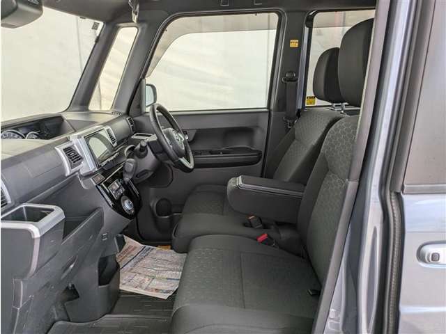 トヨタ ピクシスメガ