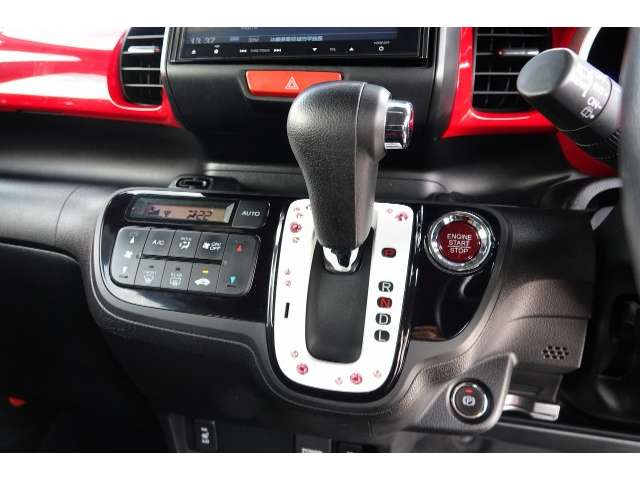 ホンダ N-BOXスラッシュ