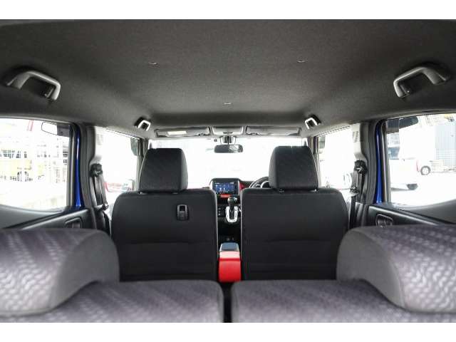 ホンダ N-BOXスラッシュ