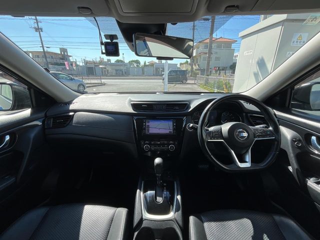 日産 エクストレイル