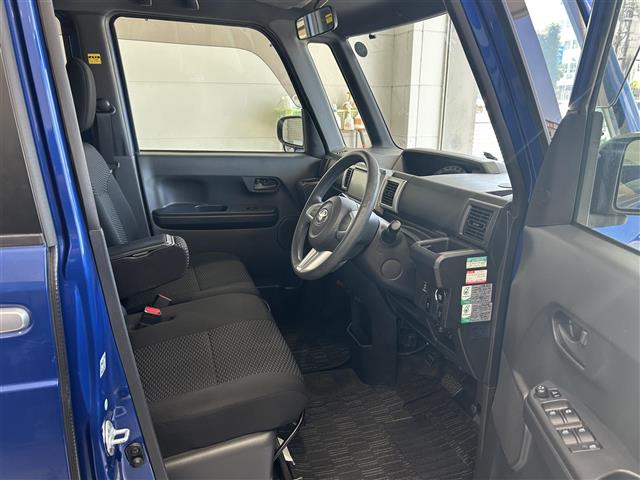 トヨタ ピクシスメガ