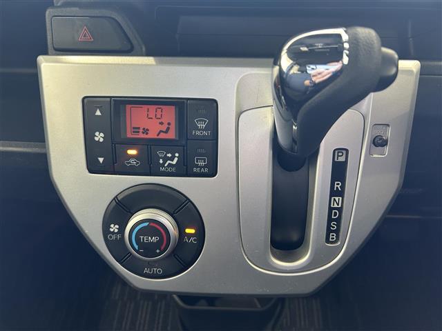 トヨタ ピクシスメガ