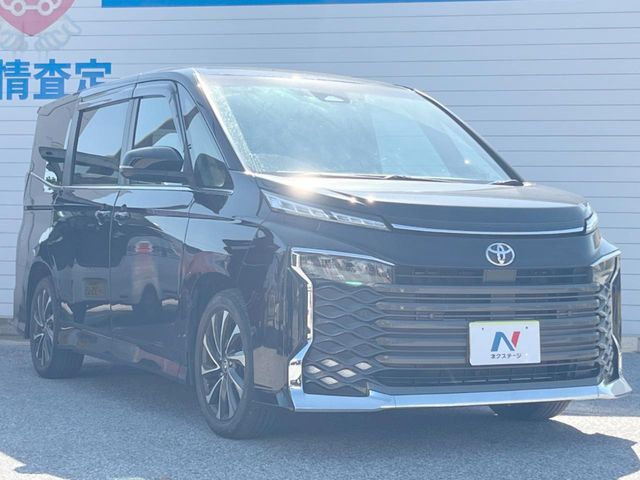 トヨタ ヴォクシー