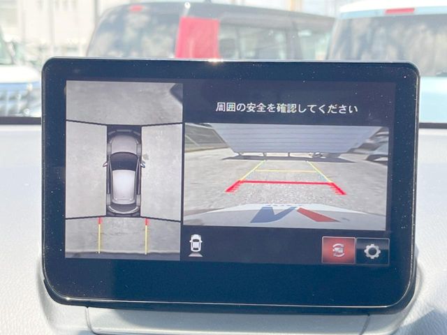 マツダ MAZDA2