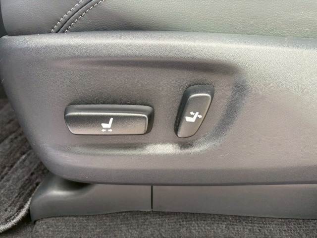 トヨタ ランドクルーザープラド