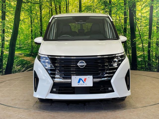 日産 セレナ