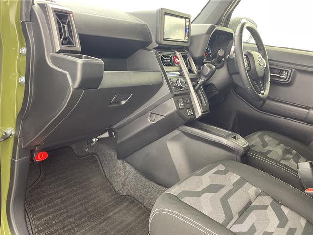 ダイハツ タフト