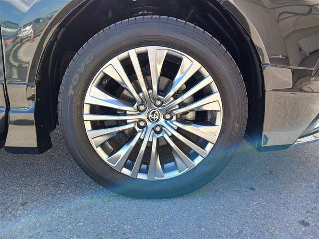 トヨタ ハリアー