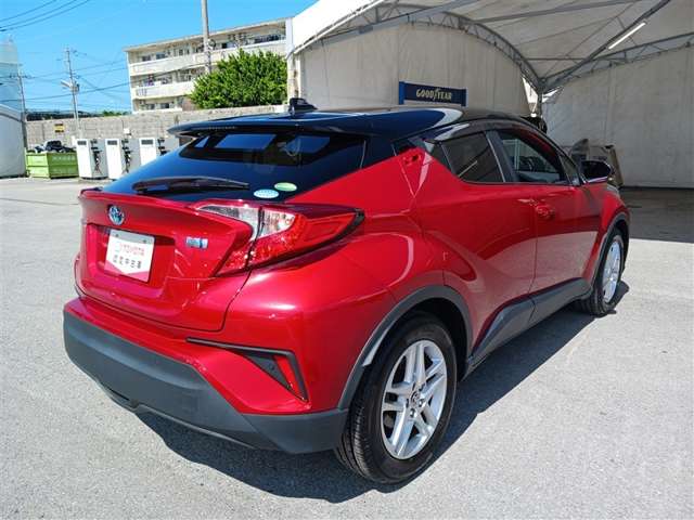 トヨタ C-HR