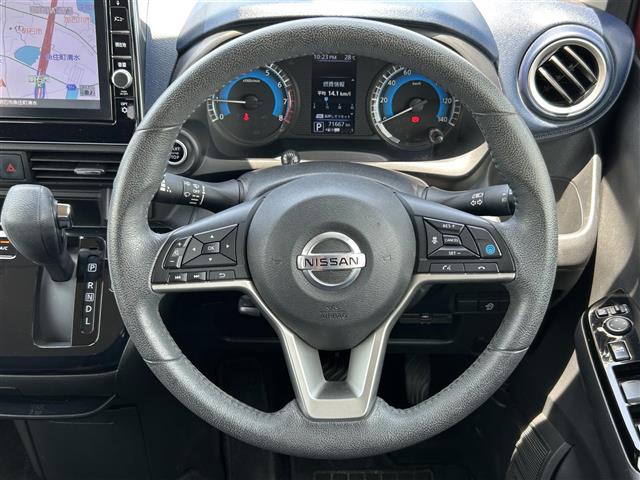 日産 デイズ