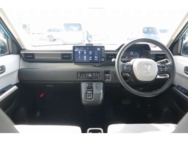 ホンダ N-ONE e: