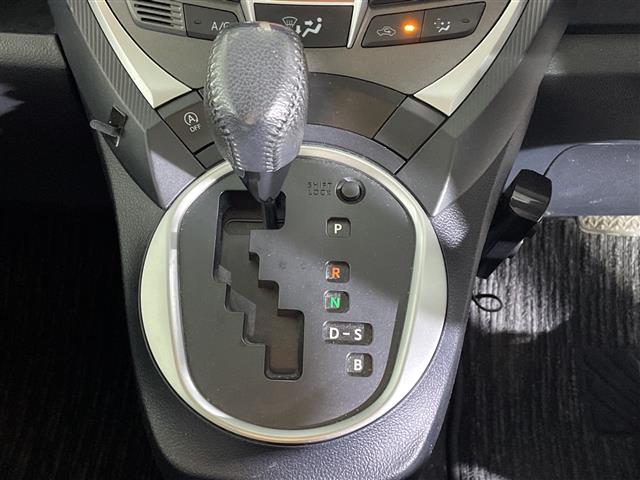 トヨタ ラクティス