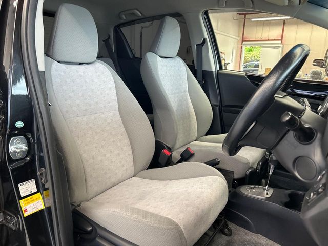 トヨタ ヴィッツ