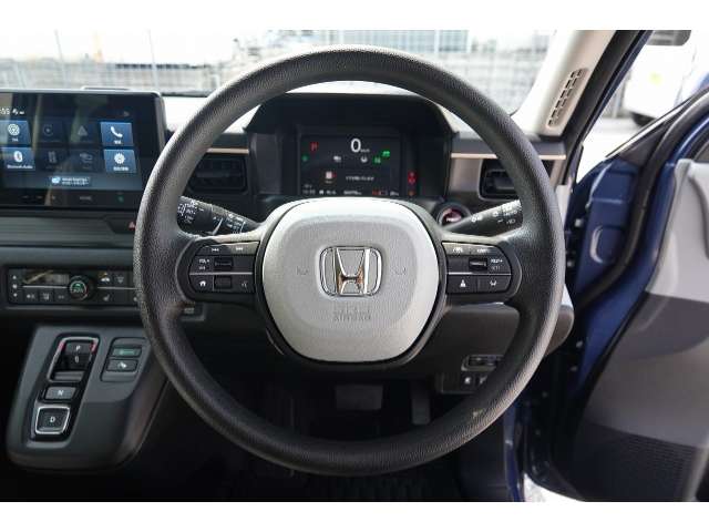 ホンダ N-ONE e: