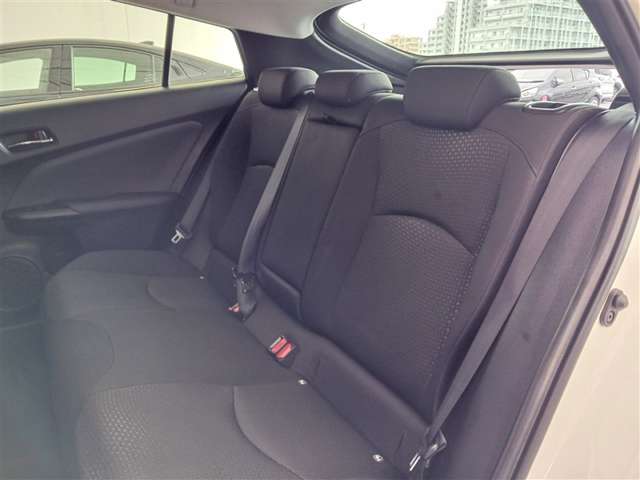 トヨタ プリウス