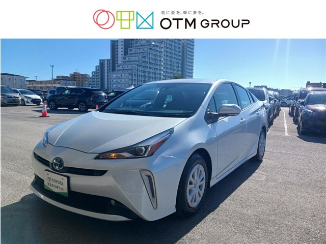 トヨタ プリウス