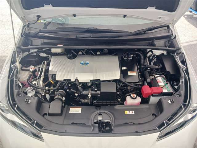 トヨタ プリウス