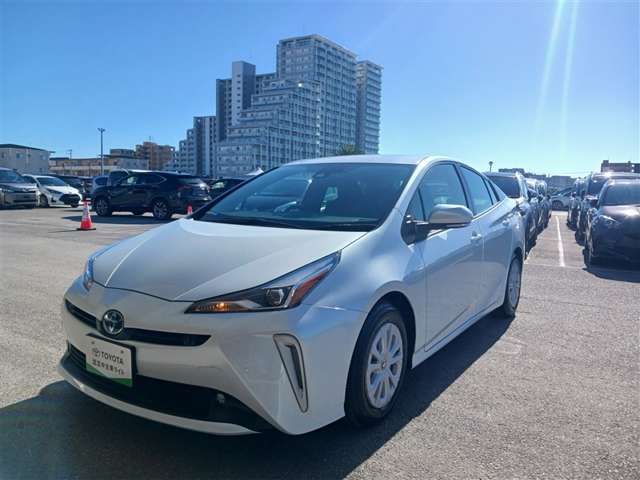 トヨタ プリウス