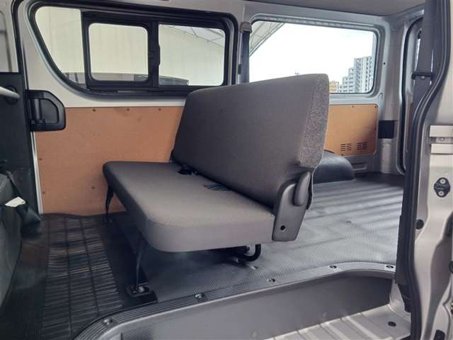 トヨタ ハイエースバン