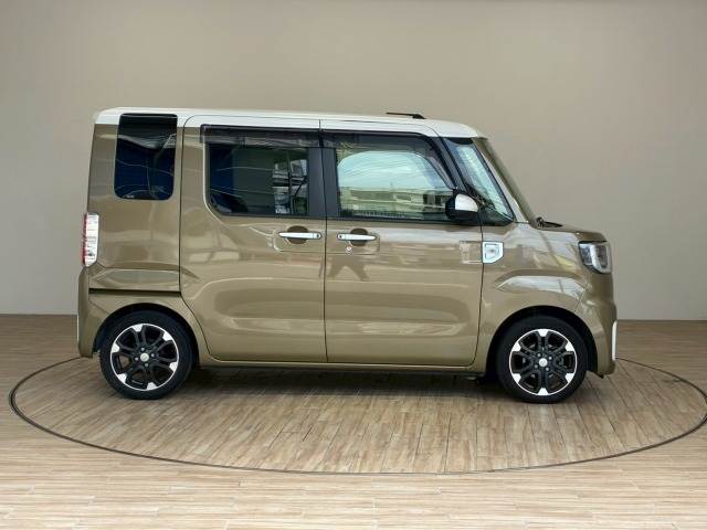 ダイハツ ウェイク