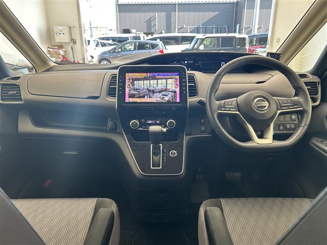 日産 セレナ